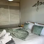 公寓 Boutique One Bed Sea Views And Free Wifi